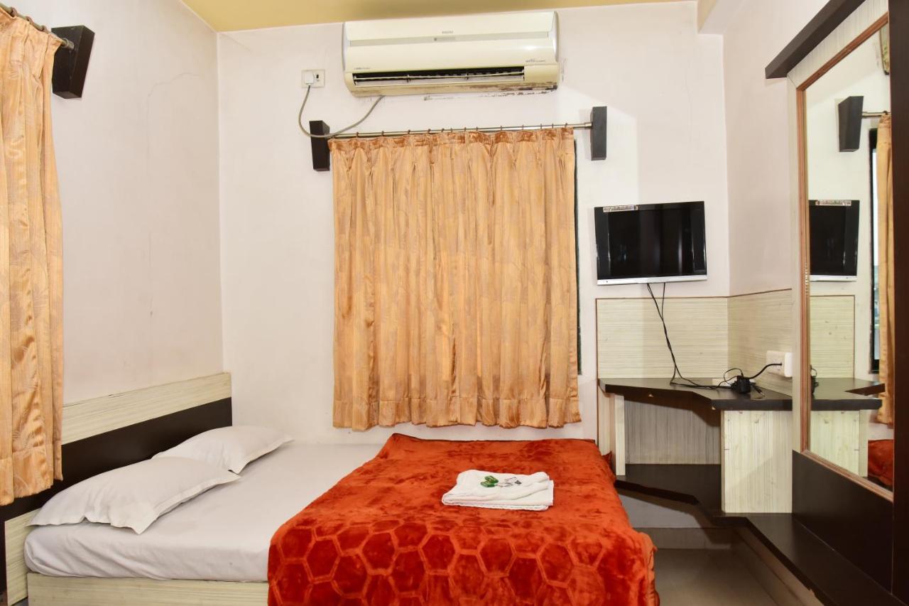 Hotel Temple Sai Shirdi Exterior foto